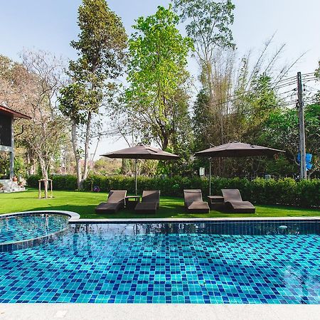 Stucco Loft Residency Hotel Chiang Mai Exterior photo