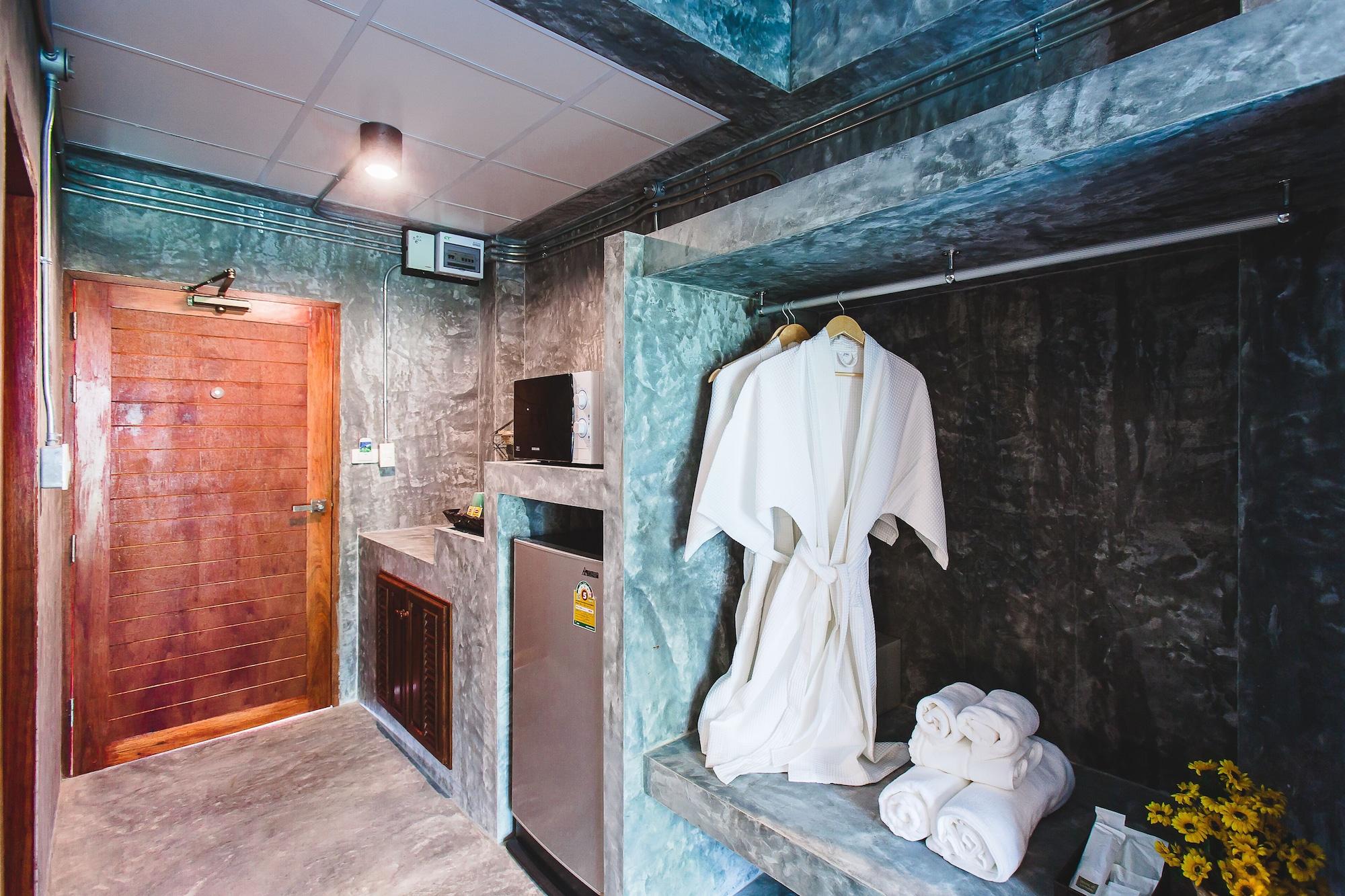 Stucco Loft Residency Hotel Chiang Mai Exterior photo
