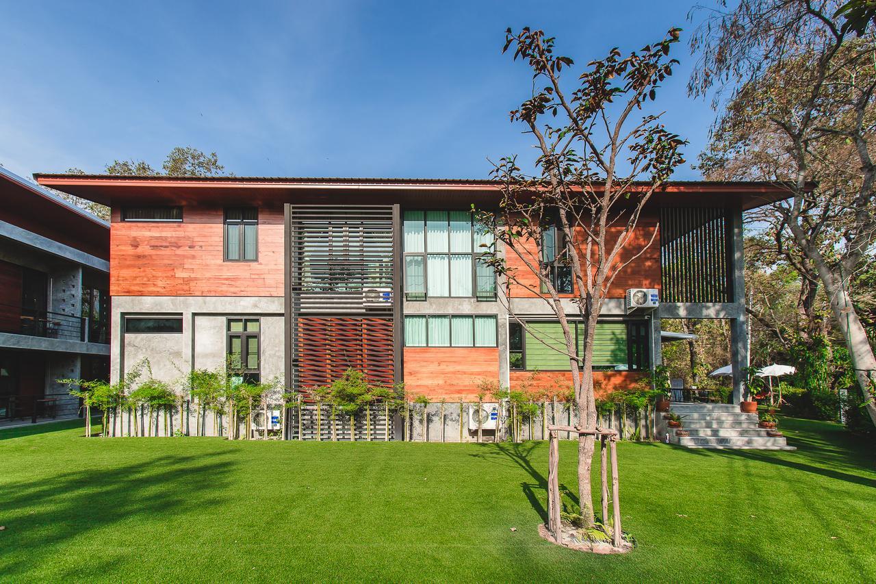 Stucco Loft Residency Hotel Chiang Mai Exterior photo