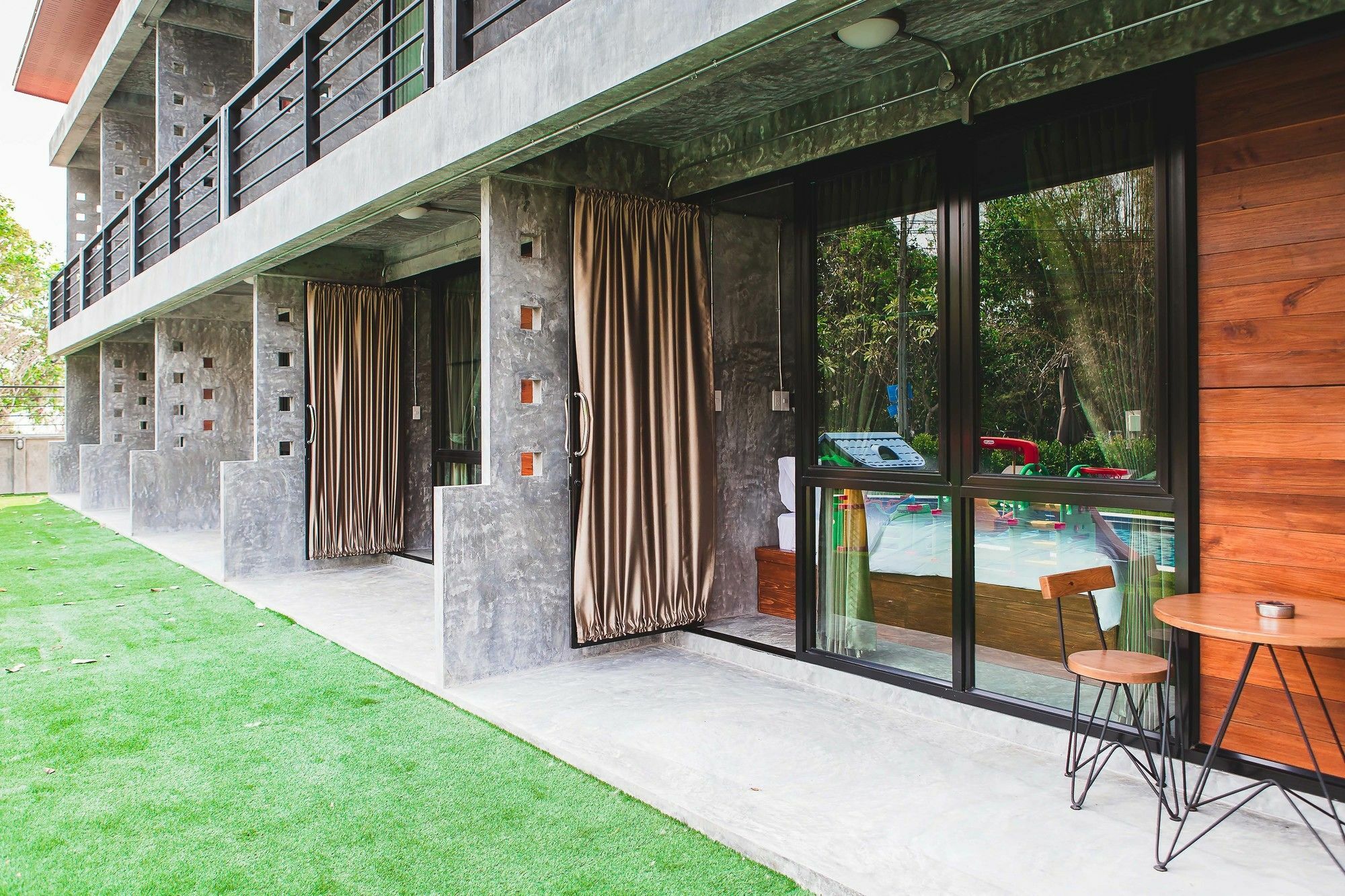 Stucco Loft Residency Hotel Chiang Mai Exterior photo