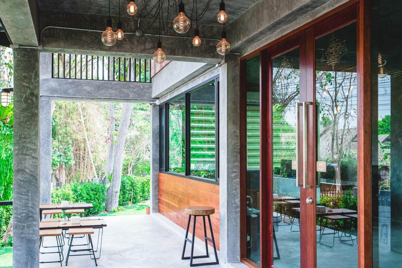 Stucco Loft Residency Hotel Chiang Mai Exterior photo