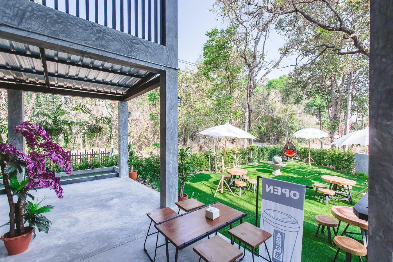 Stucco Loft Residency Hotel Chiang Mai Exterior photo